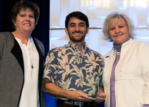 ACHNE Member Receives AACN Excellence and Innovation in Teaching Award